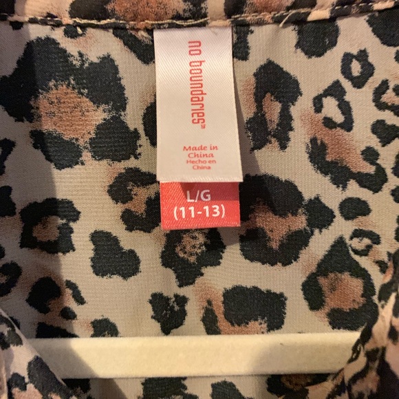 Cheetah shirt - Picture 2 of 2